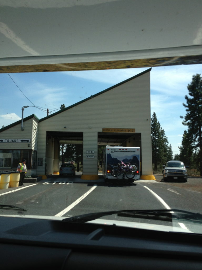 California Agriculture Inspection Station making sure no fruit and plants cross the borders
